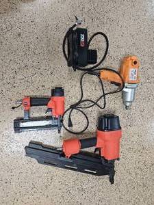 lot 192 image: Pneumatic Nailer Set and Bonus Power Dill