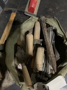 lot 31 image: Concrete tools, roof rake