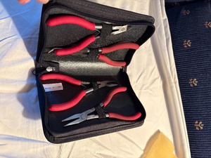 lot 86 image: New Plier Set