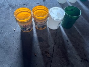 lot 92 image: 4 5 Gallon Buckets with no lids