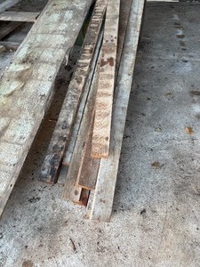 lot 98 image: 10 2x4s  7ft -7ft 10in