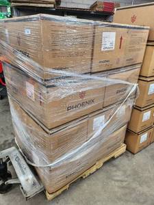 lot 9 image: Pallet of Phoenix White Plastic Caps 1.5 Inch UNLD Liner  - 38 cases
