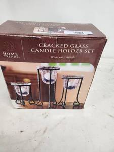lot 33 image: Home Trends Cracked Glass Candle Holder Set with Metal Stands