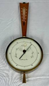lot 103 image: Vintage Airguide Banjo Barometer and Thermometer Weather Station