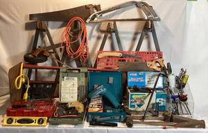 lot 75 image: Large Garage Tool Assortment