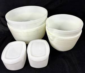 lot 26 image: Vintage Pyrex Hamilton Beach Milk Glass Mixing Bowls and Federal Refrigerator Dishes