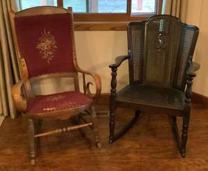 lot 73 image: Vintage Rocking Chair Bundle