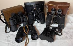 lot 30 image: Vintage Binoculars Bundle