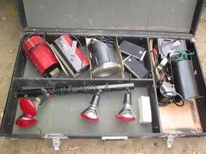 lot 107 image: Professional lighting equipment in ...
