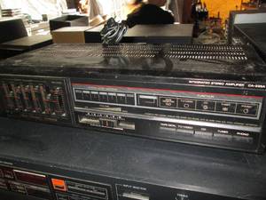 lot 136 image: Fisher CA-225A integrated stereo am...