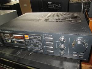 lot 137 image: Onkyo TX-26 quartz synthesized tune...