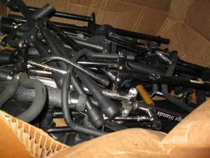 lot 175 image: Box lot of misc guitar stands...