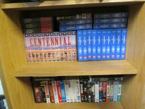 lot 208 image: Lot of vintage VHS movies and VHS b...