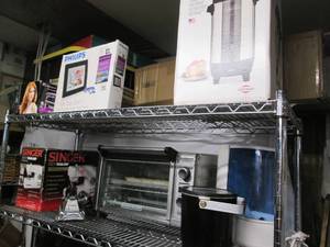 lot 212 image: West Bend 12-42 cup Party perk, Sin...