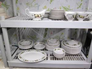lot 224 image: Huge selection of Royal Doulton fin...