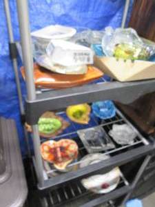 lot 248 image: Wide variety of vintage ashtrays an...