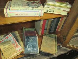 lot 249 image: Collection of vintage joke books, s...