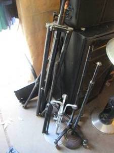 lot 205 image: Lot of adjustable musiclight stand...