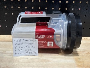 lot 2 image: LED Lantern Flashlight with Batteries