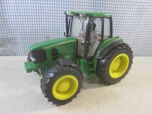 (CNTR) Britains Ertl John Deere 693...
