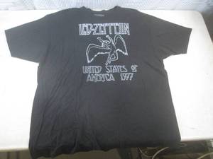 lot 108 image: (A-4) Led-Zeppelin United States Of...