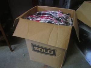 lot 161 image: (EW4) Big Box Full of Assorted Clot...