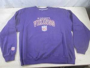 lot 171 image: (CS) Minnesota Vikings Pullover Lon...