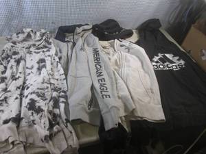 lot 180 image: (D-2) 4 Hoodies Adidas, American Ea...