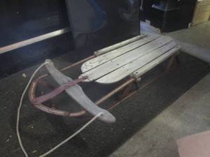 lot 183 image: (EW7) Vintage Snow Sled...