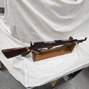lot 8 image: 1950 R Russian SKS 762x39, Original Matching Import Mark