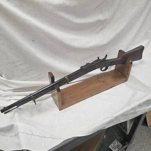 lot 23 image: Remington Rolling Block 1860, 28 ga, Super Rare