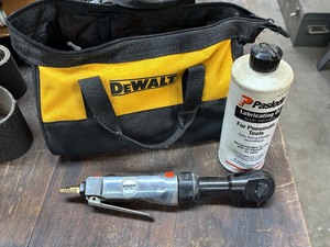 lot 146 image: 38 Air Impact Wrench