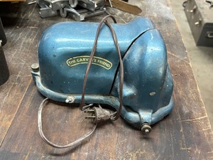 lot 143 image: Knife Sharpener