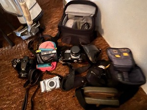 lot 17 image: Cameras and Accessories