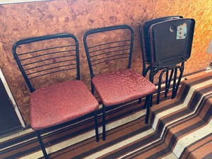 lot 32 image: Card Table and Chairs