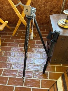 lot 60 image: CameraSpotting Scope Tri Pod Stand