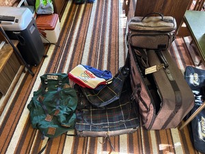 lot 78 image: Luggage and Misc Bags