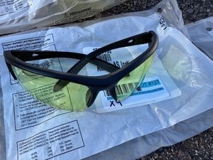 lot 127 image: New Uvex Instinct Scratch-Resistant Safety GlassesAmber Lens (Qty 4)