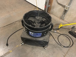 lot 99 image: Hydroxy Max Hydroxyl Generator. Powers on but fan motor not working.  Parts Only.