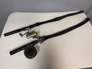lot 48 image: Masterpiece and Martin Ice Fishing Rods