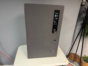 lot 2 image: Onyx Air Purifier - Surgically Clean Air