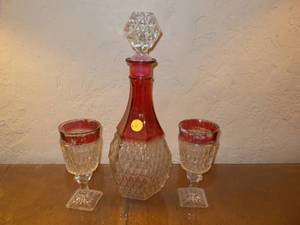 lot 21 image: Lead Crystal Decanter with Glasses