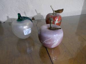 lot 29 image: Apple paperweights