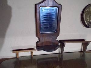 lot 33 image: 3 wooden shelves