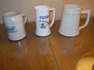 lot 46 image: Beer mugs