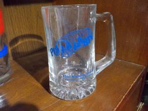 lot 84 image: Polka party mug