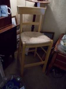 lot 112 image: Bar stool