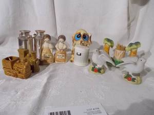 lot 176 image: Salt and pepper sets