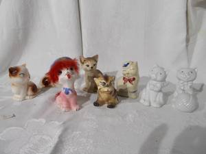 lot 185 image: Cat figurines