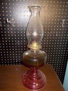 lot 311 image: Vintage Oil Lamp